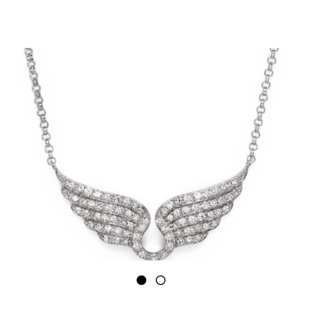 Meet your Posher, Crystal